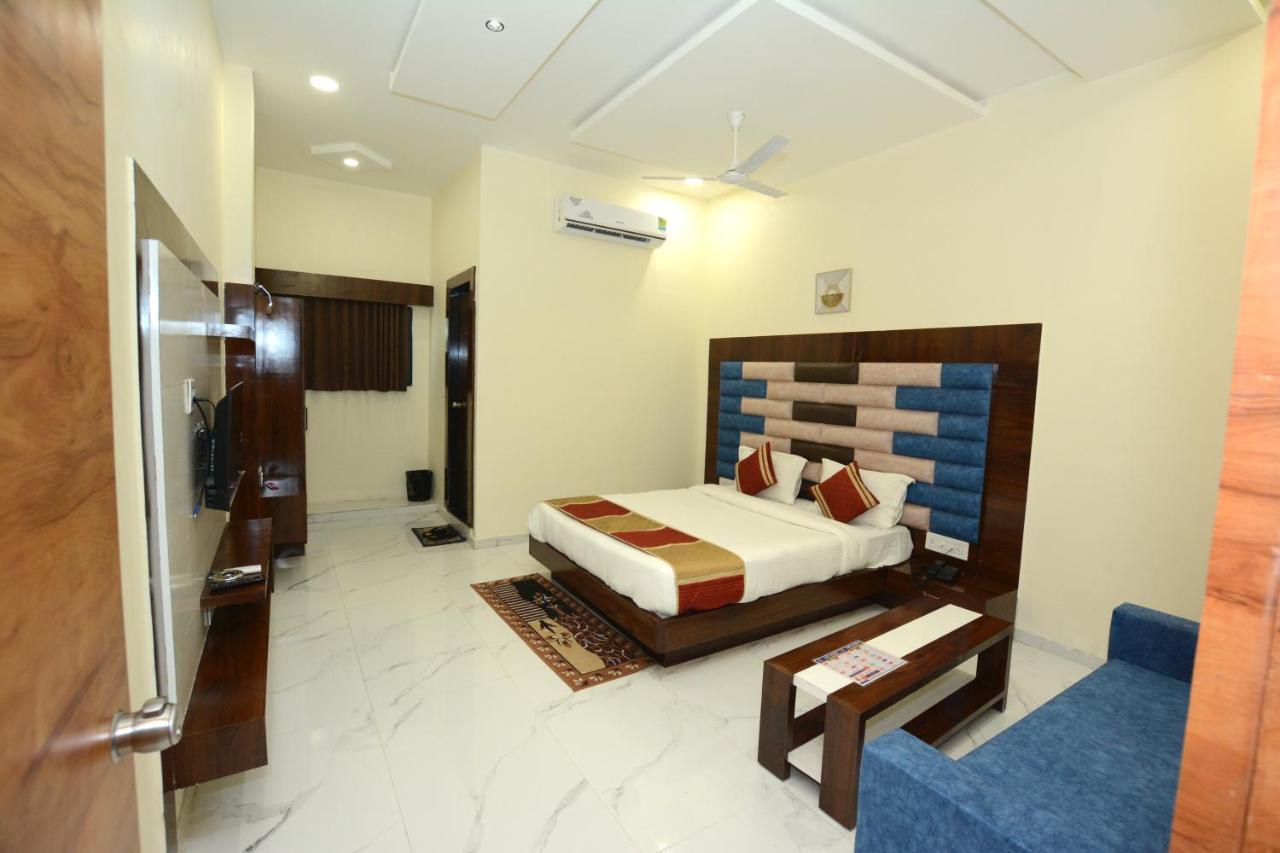 Hotel Villa Inn Ānand Εξωτερικό φωτογραφία